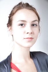Можешь прямо в жопу меня поцеловать!