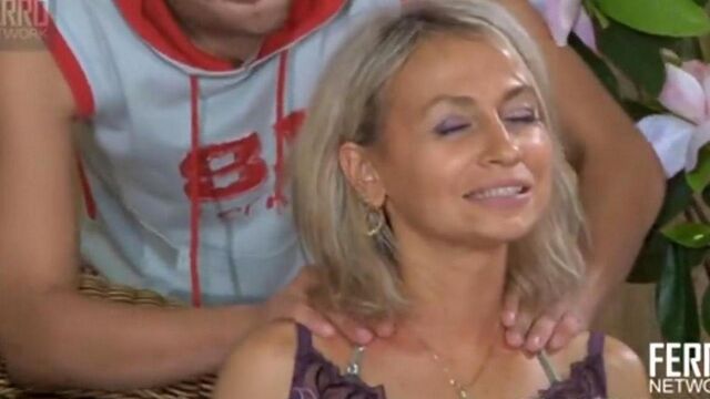 Он давно хотел трахнуть свою родную тетю