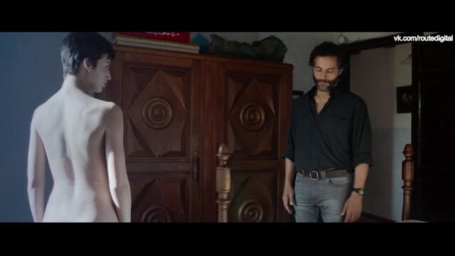 Úrsula Corberó, Maria Molins, Lucia (Lucía) Delgado Nude @ El árbol de la sangre (2018) 1080 / Урсула Корберо - Кровавое дерево