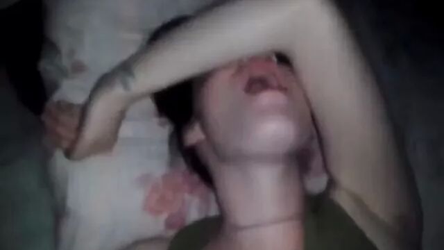 Hot White Girl Creams On Arab Dick