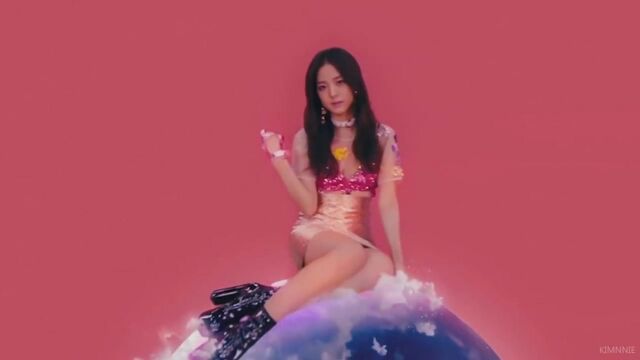 BLACKPINK Jisoo - Sexy Moments