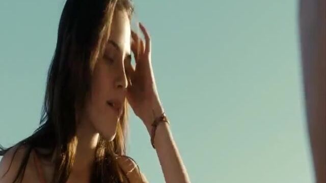 Kristen Stewart - Into The Wild