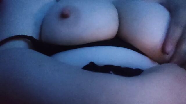 Kendini Oksattiran Yasli Kadin Turkish Milf
