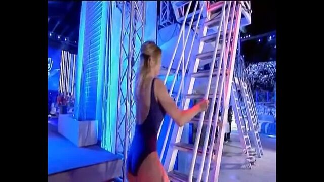 Anna Falchi - Jump! Stasera mi tuffo
