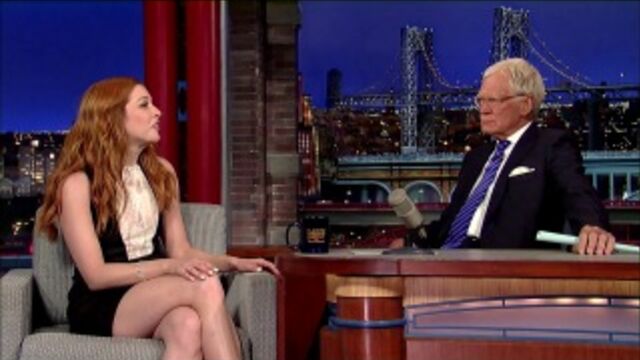 Rachelle Lefevre Turns Red