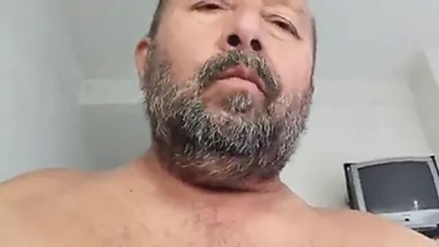 Abuelo jodiendo
