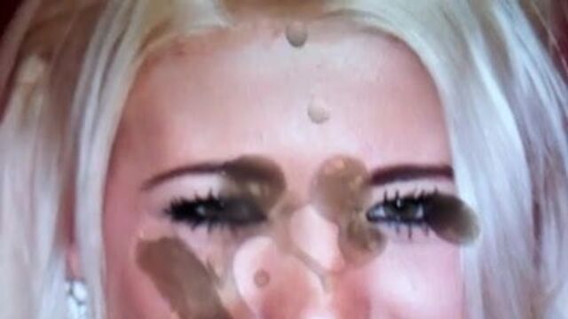 Lola from Eastenders (Danielle Harold) Gets A Facial