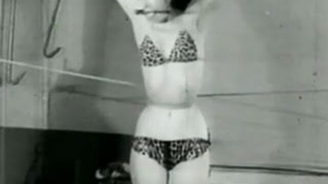 Vintage Betty bondage
