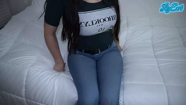 tremendous ass of my friend's girlfriend with tight jeans. real orgasm and creampie. She left my semen inside her pussy