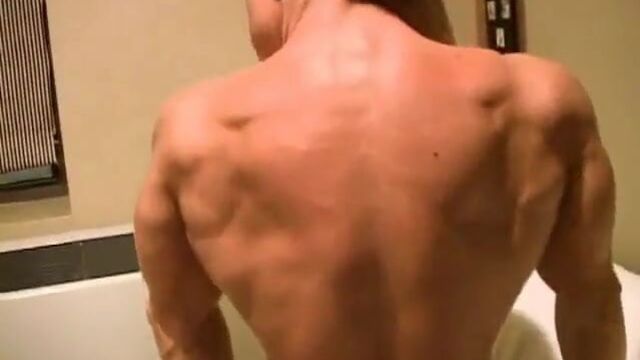 Fbb muscle flexing nude
