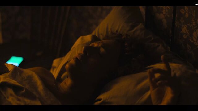 Alex Kingston, Siobhan Finneran - The Widow S01E05 (2019)