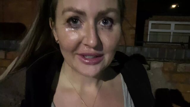 A public cum walk