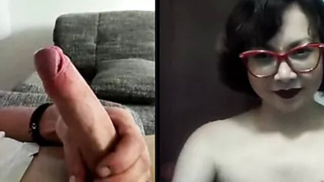 Lover of watching men jerk off their dicks on webcam
