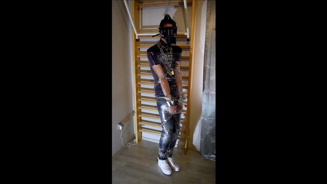 jeans, chains & clingfilm