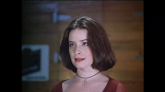 Holly Marie Combs nude in A reason to believe