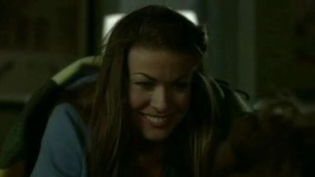 Carmen Electra sucks cock