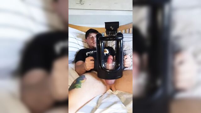 Using Fleshlight Quickshot Wank Machine Solo