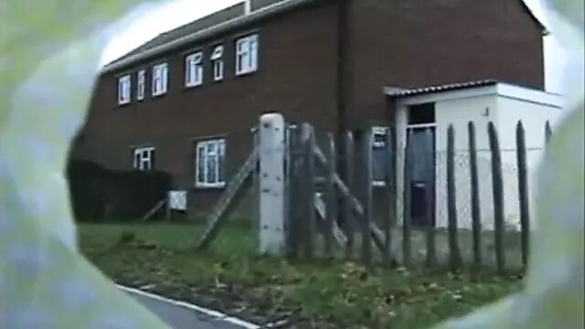 TANYA - BRITISH HOUSEWIFE