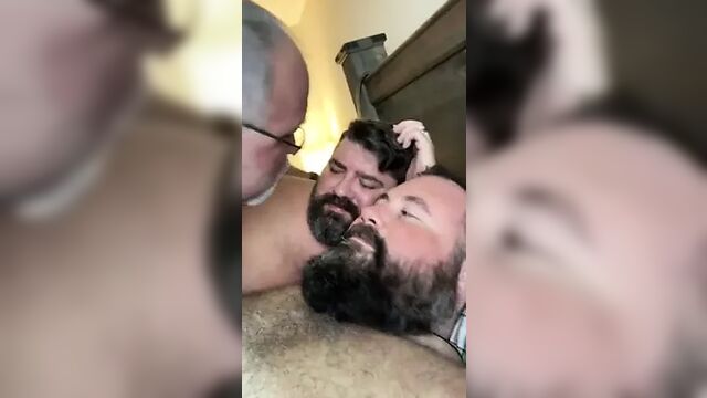 Sensuous Deep FRENCH KISSING by Three Mature Bears + 2 BJs