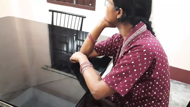 Dostki Step Mom Chud Geyi Mujhse - Friends Hot Mom