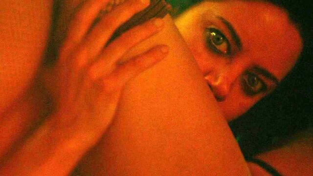 Aubrey Plaza & Vanessa Dubasso Lesbian Scene - ScandalPlanet