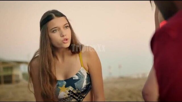 Afra Saracoglu - En Guzeli