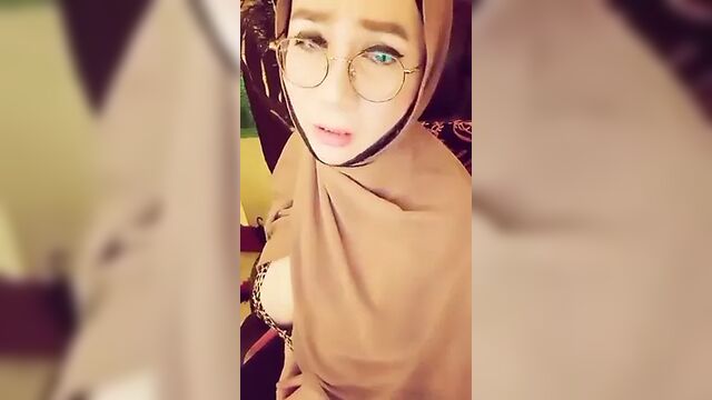 Janda review tetek