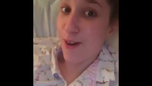 Amateur girl filming her farts