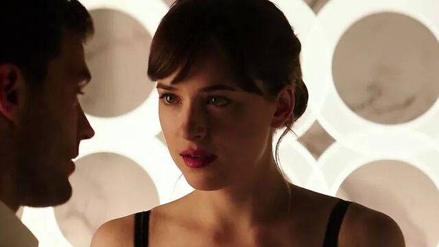 Dakota Johnson - Fifty Shades Darker (2017)