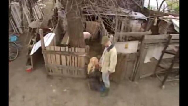 Секс с русской шалавой в деревне