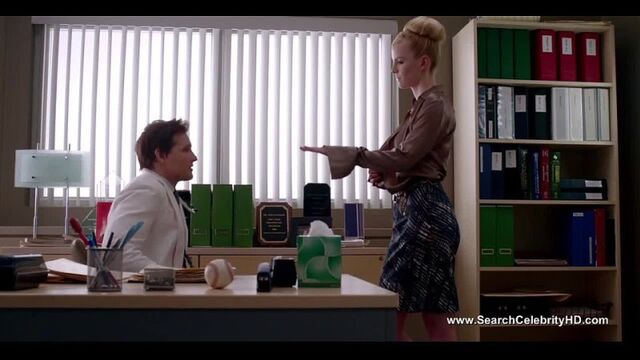 Betty Gilpin Nude - Nurse Jackie