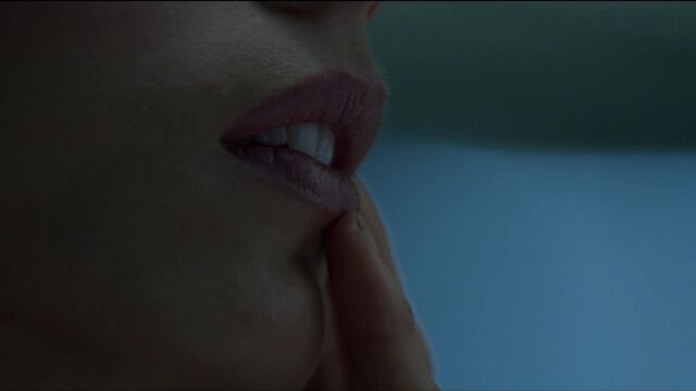 Angela Sarafyan Nude - Westworld s01e01 (2016) HD 1080p