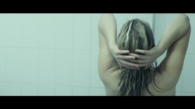 Rachael Taylor Nude - Ghost Machine (2009) HD 1080p