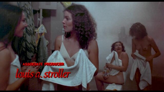 Sissy Spacek, Nancy Allen, Amy Irving, Cindy Daly Nude - Carrie (1976)