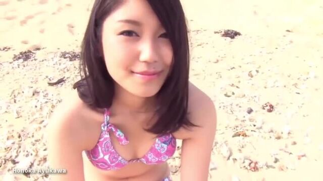 GRAVURE IDOL - HONOKA AYUKAWA