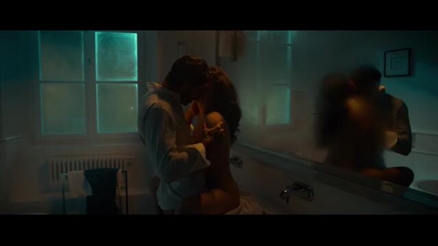 Anna Maria Sieklucka - 365 Days (2020) 02 (720p).mp4