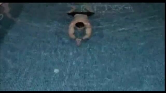 Kerem Bürsin Melis Bürsin - The Swimmer (2012)