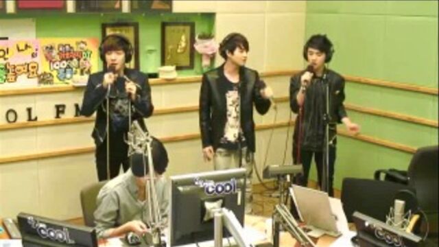 120514 EXO-K at 89.1 KBS Cool FM Hong Jin Kyung [FULL]