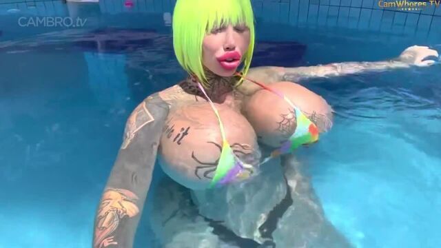 Bimbo mary magdalene big tits ass
