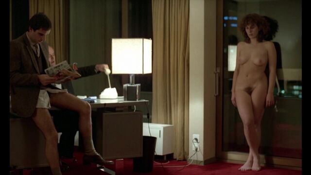 Isabelle Huppert Nude - Sauve qui peut (la vie) (FR 1980) hd1080p