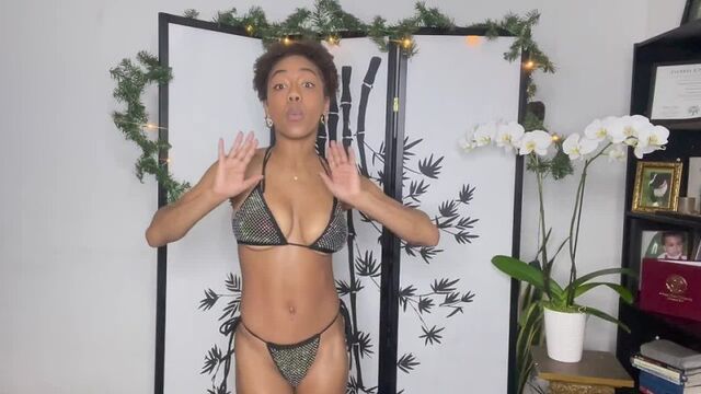 bikini try on haul 2021 with icon swim _ zoe everlasting
