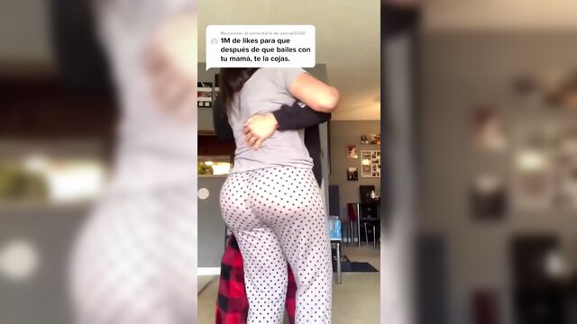 Se coge a su madura y lo sube al tik tok