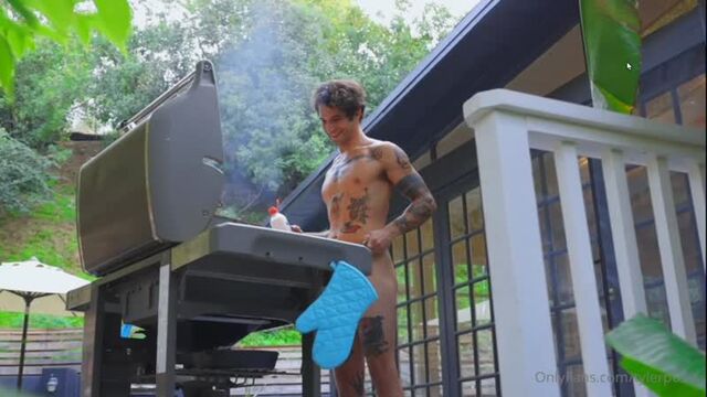Tyler Posey 14 ngcelebrity