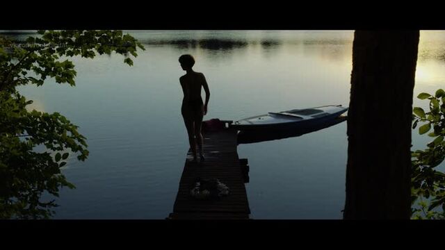Annie Young, Brigette Lundy-Paine Nude - Fix (2019) HD 1080p Watch Online / Энни Янг, Бригитт Ланди-Пейн - Правосудие